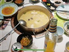 -洪氏嗨捞·猪肚鸡火锅(阳光天地店)