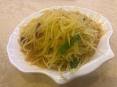 -维吾尔餐厅(宜山路店)