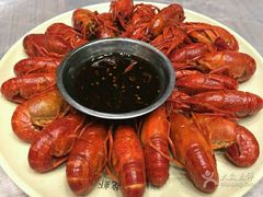 -巴厘龙虾·榜首油焖大虾(音乐学院·沿江酒馆店)