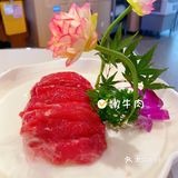 主打鲜货的火锅，菜品真的蛮新鲜