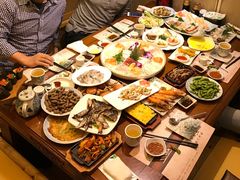 -青瓦餐厅·生鱼片·韩园烤肉(西塔店)