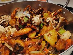 -七欣天香辣蟹火锅(闵行浦江欢乐颂店)