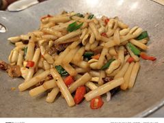 -客家大院·非遗赣南客家菜(郁孤台店)