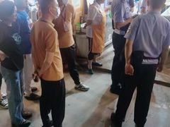 -沈家门海鲜夜排档(东港店)