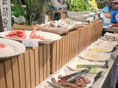 -飨食汇全日制餐厅·昆山皇冠假日酒店(九方店)