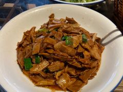 -临街徽菜馆·正宗黄山味