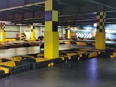 -极限PLAY运动娱乐新世界·团建派对潮玩休闲馆·室内蹦极高空游乐园