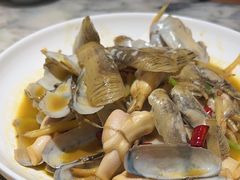 -梁家大院•农家菜(昆山会展中心店)