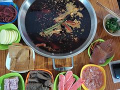 -毛毛老火锅(八年观音桥店)