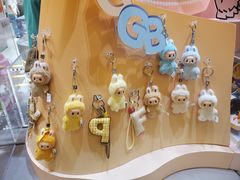 -泡泡玛特POPMART(蓝色港湾店)