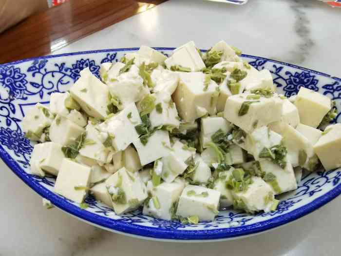 海碗居(牡丹园店)-"服务非常好,一进门就有店小二的吆喝,很是.