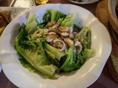 蒜蓉炒生菜-大头唛·啫鸡煲.粤菜.专门店(289艺术园区店)