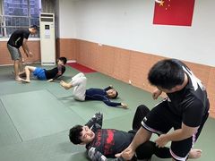 -一本柔道跆拳道馆(蜀汉路分馆)