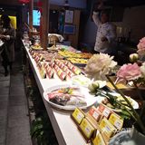 看起来干干净净一目了然的，餐厅看起来也干干净净