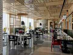 -三亚湾海居铂尔曼度假酒店