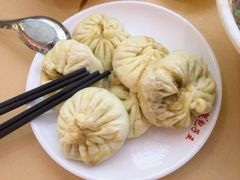 -陈寔包子王·卤煮小肠·京味小吃(龙潭店)