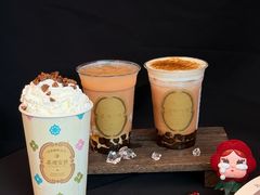 -茶理宜世(乐峰广场·尝乐集店)