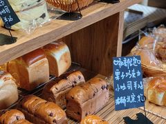 -沁屋面包店(人民东路店)