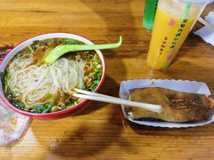 -大学城夜市大排档(凤栖路店)