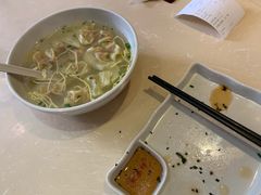 虾肉小馄饨-东泰祥生煎馆(重庆北路店)