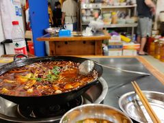 -鸿顺老铁锅美蛙鱼府(解放碑店)