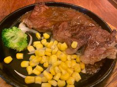 -玛格萝妮比萨屋(四平店)