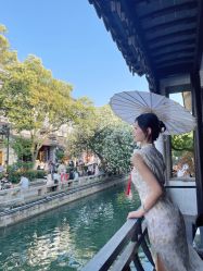 -一揽芳华汉服旗袍体验馆(拙政园店)