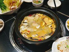 -野菌皇海景野生菌火锅(滨海大道店)