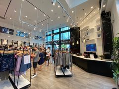 -lululemon(比斯特购物村店)