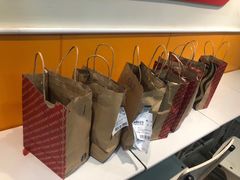 -星巴克臻选(周浦万达店)