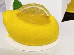 阳光柠柚蛋糕-星巴克臻选(华堂·新辰汇店)