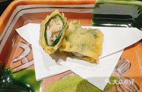 Oyster and Perilla Tempura
