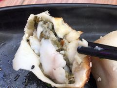 -小杨生煎(金山百联购物中心3楼店)