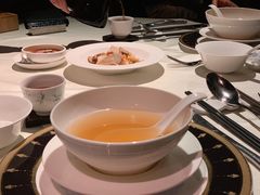 松茸炖螺头汤-皇朝会.经典传统粤菜(外滩店)