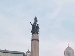 -人民防洪胜利纪念塔