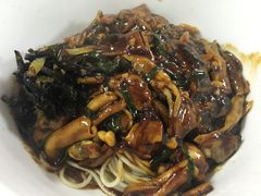 葱油鳝丝蛏子蛤蜊拌面-明呈黄鱼面馆(斜土路店)