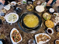 -菌海森林·非遗野生菌火锅(西山区滇池路摩根道店)