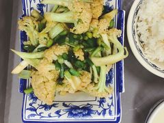 -北京外国语大学东院食堂