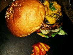 -HIGH FIVE哈福手工汉堡(桂林路店)