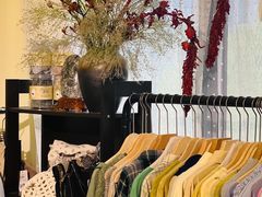 -宝库女装店(绿地缤纷广场店)