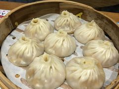 -馋三尺蟹粉小笼(人民广场店)