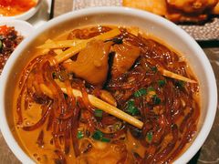 沙蒜烧豆面-新荣记(BFC外滩金融中心店)