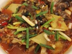干锅黄骨鱼-伙工殿餐厅(吉大店)