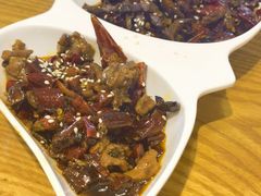 -兔行天下-鸿鹤鲜锅兔(中海国际店)