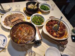 -黄兴南路步行商业街