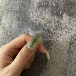 -花岐款式专研健康美甲沙龙