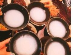 -蓝田九大碗民俗食府(蓝田店)
