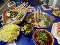 -马路边边火锅串串(观前街店)