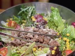 牛外脊沙拉-机器人火炉披萨