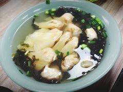 鲜肉小馄饨-桐香园小笼包(百井坊巷店)